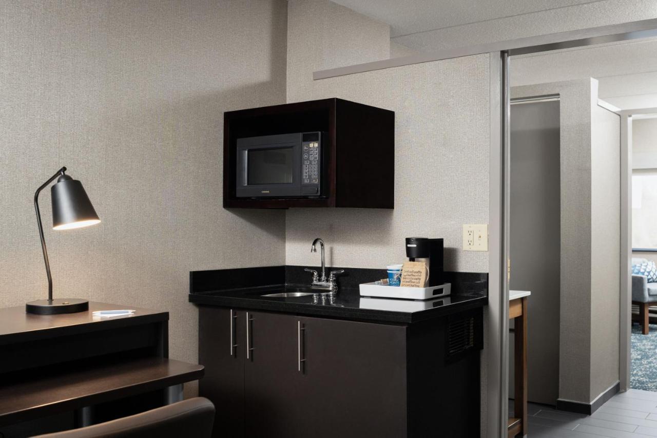 Four Points By Sheraton Milwaukee North Shore Brown Deer Exterior foto